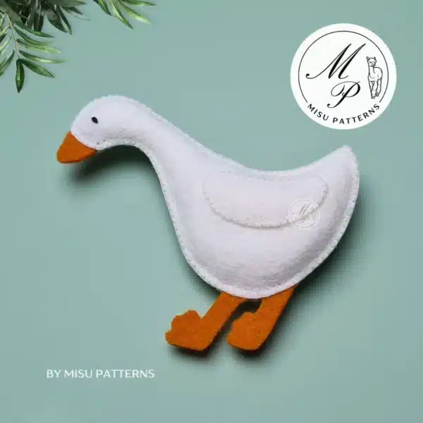 Cozy Goose felt ornament, right side view, full-size pattern, sewing tutorial