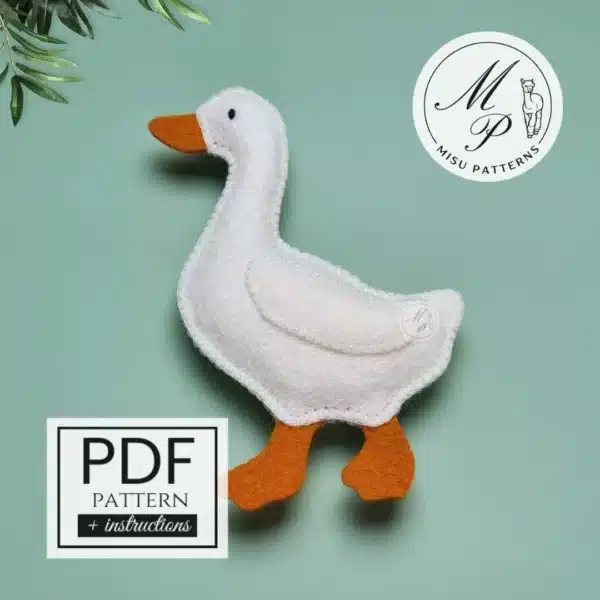 Front view of goose felt sewing pattern finished ornament
